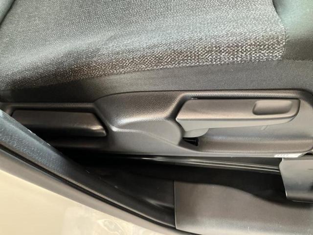 Ｎ－ＢＯＸカスタム ヒョウジュン　新品タイヤ／保証書／ホンダセンシング／電動スライドドア／シートヒーター　前席／車線逸脱防止支援システム／ヘッドランプ　ＬＥＤ／ＵＳＢジャック／ＥＢＤ付ＡＢＳ／横滑り防止装置／禁煙車　ＬＥＤヘッドランプ（43枚目）