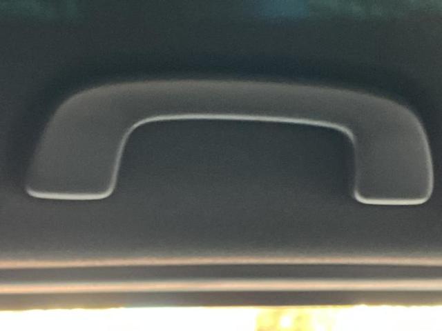 Ｎ－ＢＯＸカスタム ヒョウジュン　新品タイヤ／保証書／ホンダセンシング／電動スライドドア／シートヒーター　前席／車線逸脱防止支援システム／ヘッドランプ　ＬＥＤ／ＵＳＢジャック／ＥＢＤ付ＡＢＳ／横滑り防止装置／禁煙車　ＬＥＤヘッドランプ（44枚目）