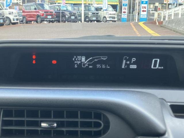 アクア Ｓスタイルブラック　新品タイヤ／保証書／純正　９インチ　ＳＤナビ／トヨタセーフティセンス／シートヒーター　前席／車線逸脱防止支援システム／ドライブレコーダー　純正／ヘッドランプ　ＬＥＤ／Ｂｌｕｅｔｏｏｔｈ接続／ＥＴＣ（14枚目）