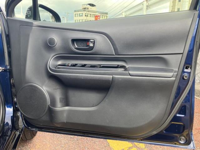 アクア Ｓスタイルブラック　新品タイヤ／保証書／純正　９インチ　ＳＤナビ／トヨタセーフティセンス／シートヒーター　前席／車線逸脱防止支援システム／ドライブレコーダー　純正／ヘッドランプ　ＬＥＤ／Ｂｌｕｅｔｏｏｔｈ接続／ＥＴＣ（20枚目）