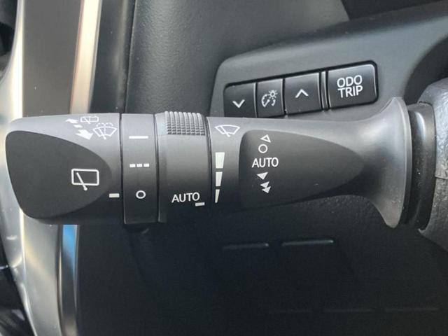 アルファード S Cパッケージ 新品タイヤ/サンルーフ/純正エアロ/保証書/ディスプレイオーディオ+ナビ/デジタルインナーミラー/トヨタセーフティセンス/両側電動スライドドア/車線逸脱防止支援システム/シート 合皮 フルエアロ(16枚目)