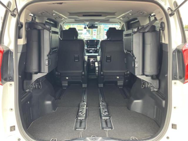 アルファード S Cパッケージ 新品タイヤ/サンルーフ/純正エアロ/保証書/ディスプレイオーディオ+ナビ/デジタルインナーミラー/トヨタセーフティセンス/両側電動スライドドア/車線逸脱防止支援システム/シート 合皮 フルエアロ(21枚目)