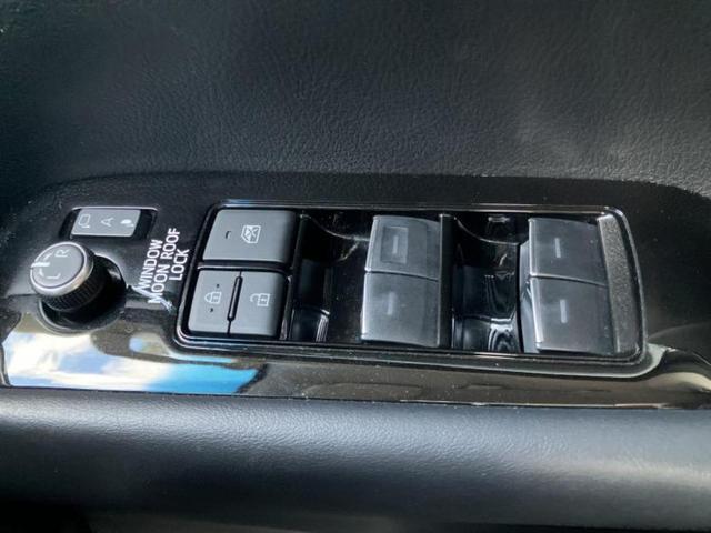 アルファード S Cパッケージ 新品タイヤ/サンルーフ/純正エアロ/保証書/ディスプレイオーディオ+ナビ/デジタルインナーミラー/トヨタセーフティセンス/両側電動スライドドア/車線逸脱防止支援システム/シート 合皮 フルエアロ(30枚目)