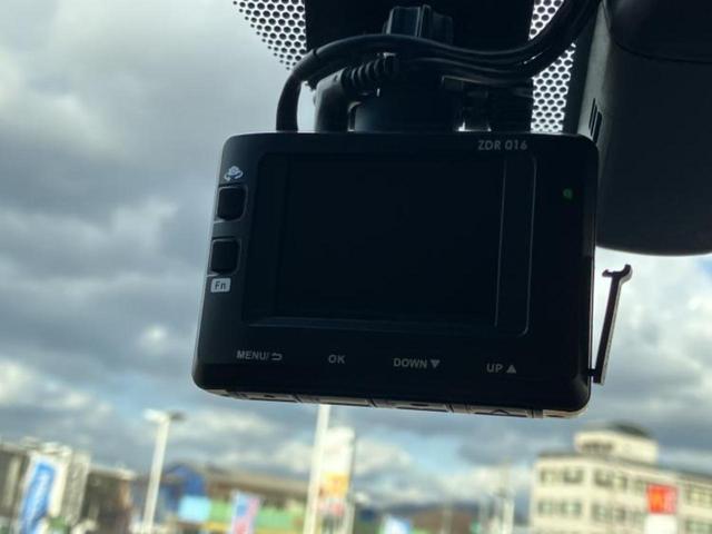 アルファード S Cパッケージ 新品タイヤ/サンルーフ/純正エアロ/保証書/ディスプレイオーディオ+ナビ/デジタルインナーミラー/トヨタセーフティセンス/両側電動スライドドア/車線逸脱防止支援システム/シート 合皮 フルエアロ(42枚目)