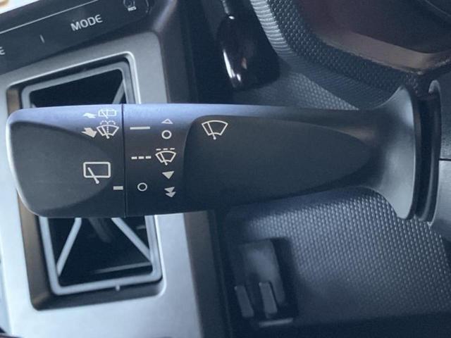 タフト Ｇダーククロムベンチャー　サンルーフ／保証書／ディスプレイオーディオ１０インチ／スマートアシスト（トヨタ・ダイハツ）／シートヒーター　前席／車線逸脱防止支援システム／ドライブレコーダー　前後／ヘッドランプ　ＬＥＤ　バックカメラ（17枚目）