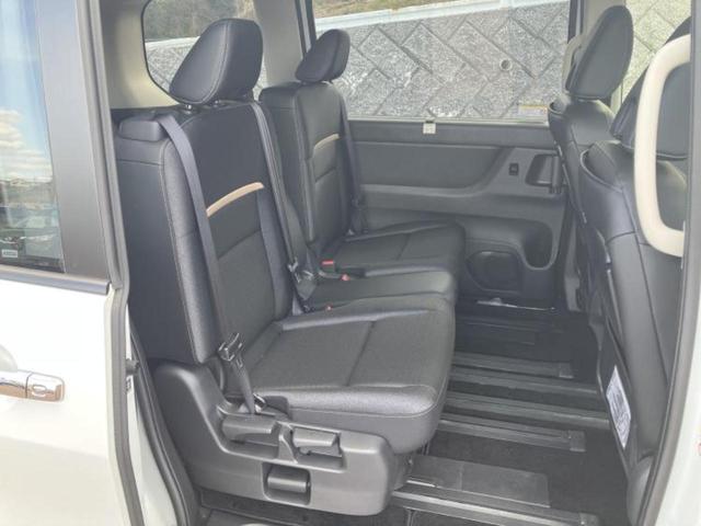 セレナ ハイウェイスターV 保証書/純正 12.3インチ メモリーナビ/インテリジェントルームミラー/エマージェンシーブレーキ/ハンズフリー両側電動スライドドア/アラウンドビューモニター/車線逸脱防止支援システム 全周囲カメラ(5枚目)