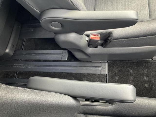 セレナ ハイウェイスターV 保証書/純正 12.3インチ メモリーナビ/インテリジェントルームミラー/エマージェンシーブレーキ/ハンズフリー両側電動スライドドア/アラウンドビューモニター/車線逸脱防止支援システム 全周囲カメラ(35枚目)