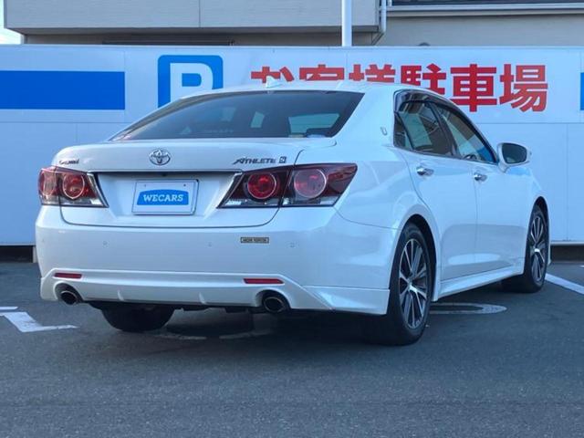 クラウン アスリートＳ－Ｔ　新品タイヤ／保証書／純正　ＳＤナビ／ヘッドランプ　ＬＥＤ／Ｂｌｕｅｔｏｏｔｈ接続／ＥＴＣ／ＥＢＤ付ＡＢＳ／横滑り防止装置／アイドリングストップ／クルーズコントロール／バックモニター／フルセグＴＶ（3枚目）