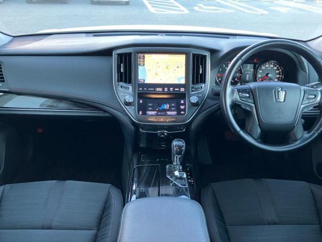 クラウン アスリートＳ－Ｔ　新品タイヤ／保証書／純正　ＳＤナビ／ヘッドランプ　ＬＥＤ／Ｂｌｕｅｔｏｏｔｈ接続／ＥＴＣ／ＥＢＤ付ＡＢＳ／横滑り防止装置／アイドリングストップ／クルーズコントロール／バックモニター／フルセグＴＶ（4枚目）