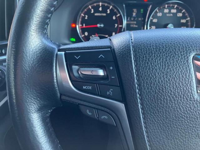 クラウン アスリートＳ－Ｔ　新品タイヤ／保証書／純正　ＳＤナビ／ヘッドランプ　ＬＥＤ／Ｂｌｕｅｔｏｏｔｈ接続／ＥＴＣ／ＥＢＤ付ＡＢＳ／横滑り防止装置／アイドリングストップ／クルーズコントロール／バックモニター／フルセグＴＶ（12枚目）