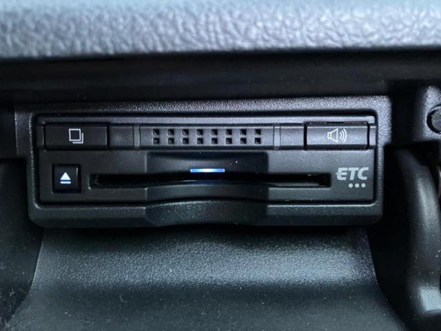 クラウン アスリートＳ－Ｔ　新品タイヤ／保証書／純正　ＳＤナビ／ヘッドランプ　ＬＥＤ／Ｂｌｕｅｔｏｏｔｈ接続／ＥＴＣ／ＥＢＤ付ＡＢＳ／横滑り防止装置／アイドリングストップ／クルーズコントロール／バックモニター／フルセグＴＶ（16枚目）