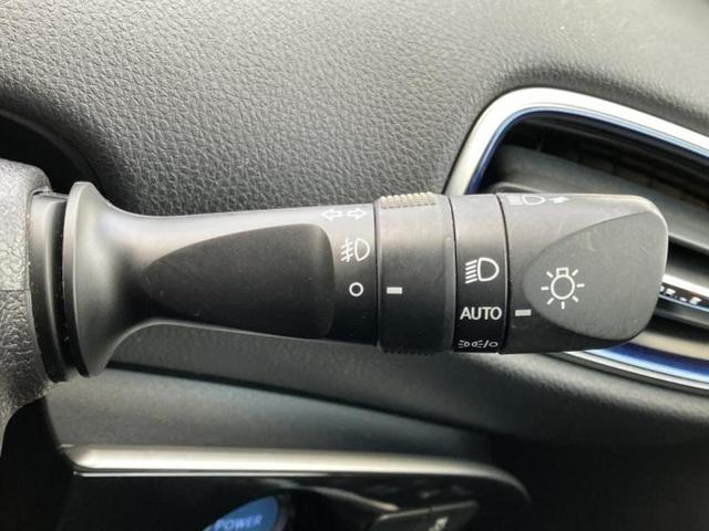 プリウス Sツーリングセレクション 新品タイヤ/モデリスタエアロ/保証書/社外 SDナビ/トヨタセーフティセンス/シートヒーター 前席/車線逸脱防止支援システム/シート 合皮/ヘッドランプ LED/Bluetooth接続 フルエアロ(16枚目)