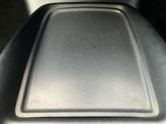 プリウス Sツーリングセレクション 新品タイヤ/モデリスタエアロ/保証書/社外 SDナビ/トヨタセーフティセンス/シートヒーター 前席/車線逸脱防止支援システム/シート 合皮/ヘッドランプ LED/Bluetooth接続 フルエアロ(37枚目)