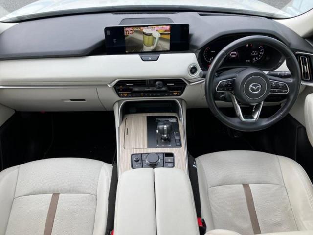 CX-60 25Sエクスクルーシブモード サンルーフ/BOSE/保証書/純正 SDナビ/衝突安全装置/シートヒーター/全方位モニター/車線逸脱防止支援システム/シート フルレザー/電動バックドア/ヘッドランプ LED/ETC 革シート(4枚目)