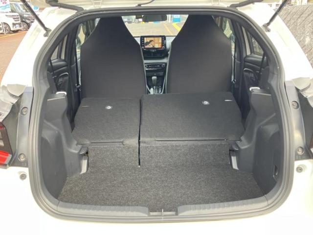 ヤリス G 新品タイヤ/保証書/ディスプレイオーディオ+ナビ8インチ/衝突安全装置/車線逸脱防止支援システム/ドライブレコーダー 社外/ヘッドランプ LED/USBジャック/Bluetooth接続 バックカメラ(19枚目)