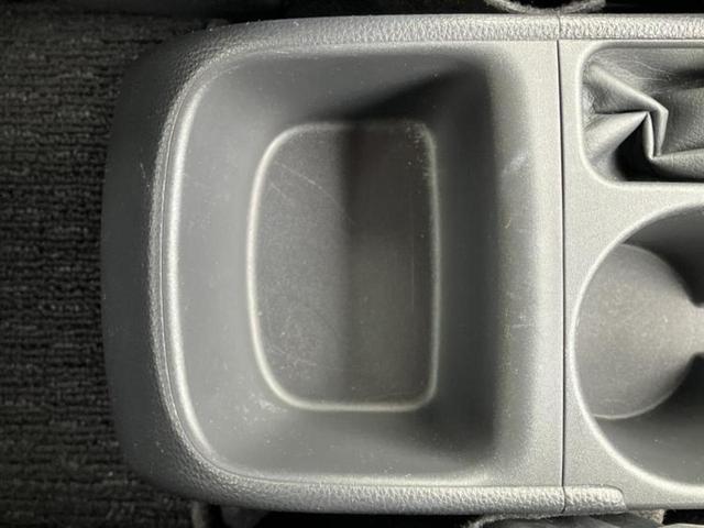 ヤリス G 新品タイヤ/保証書/ディスプレイオーディオ+ナビ8インチ/衝突安全装置/車線逸脱防止支援システム/ドライブレコーダー 社外/ヘッドランプ LED/USBジャック/Bluetooth接続 バックカメラ(35枚目)