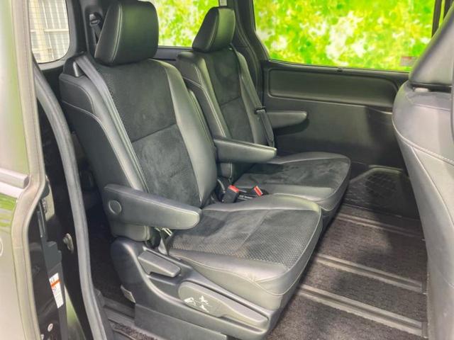 ヴォクシー ＺＳキラメキ３　新品タイヤ／純正　１０インチ　ＳＤナビ／フリップダウンモニター　純正　１２．１インチ／トヨタセーフティセンス／両側電動スライドドア／車線逸脱防止支援システム／シート　ハーフレザー　衝突被害軽減システム（5枚目）