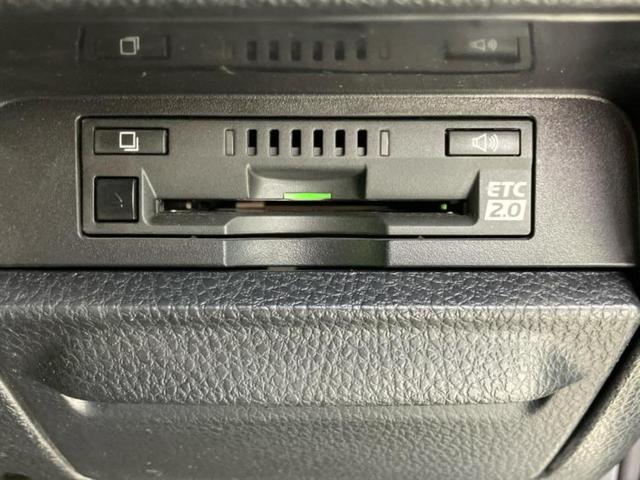 ヴォクシー ＺＳキラメキ３　新品タイヤ／純正　１０インチ　ＳＤナビ／フリップダウンモニター　純正　１２．１インチ／トヨタセーフティセンス／両側電動スライドドア／車線逸脱防止支援システム／シート　ハーフレザー　衝突被害軽減システム（28枚目）