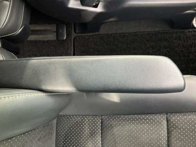 ヴォクシー ＺＳキラメキ３　新品タイヤ／純正　１０インチ　ＳＤナビ／フリップダウンモニター　純正　１２．１インチ／トヨタセーフティセンス／両側電動スライドドア／車線逸脱防止支援システム／シート　ハーフレザー　衝突被害軽減システム（33枚目）