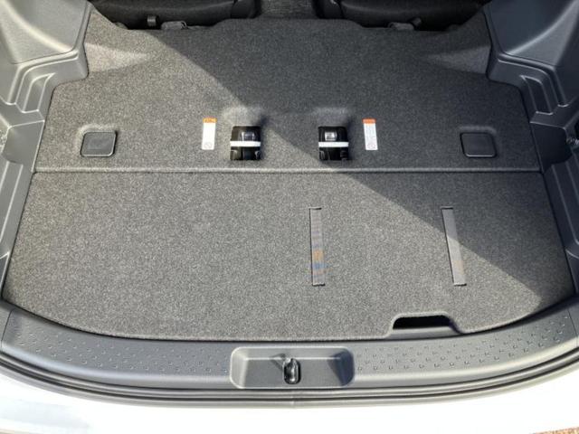 シエンタ ハイブリッドＺ　保証書／ディスプレイオーディオ＋ナビ１０．５インチ／トヨタセーフティセンス／両側電動スライドドア／パノラミックビューモニター／車線逸脱防止支援システム／登録済未使用車／ドライブレコーダー　前後（25枚目）