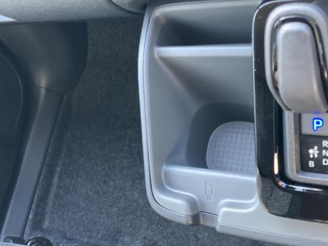 シエンタ ハイブリッドＺ　保証書／ディスプレイオーディオ＋ナビ１０．５インチ／トヨタセーフティセンス／両側電動スライドドア／パノラミックビューモニター／車線逸脱防止支援システム／登録済未使用車／ドライブレコーダー　前後（38枚目）