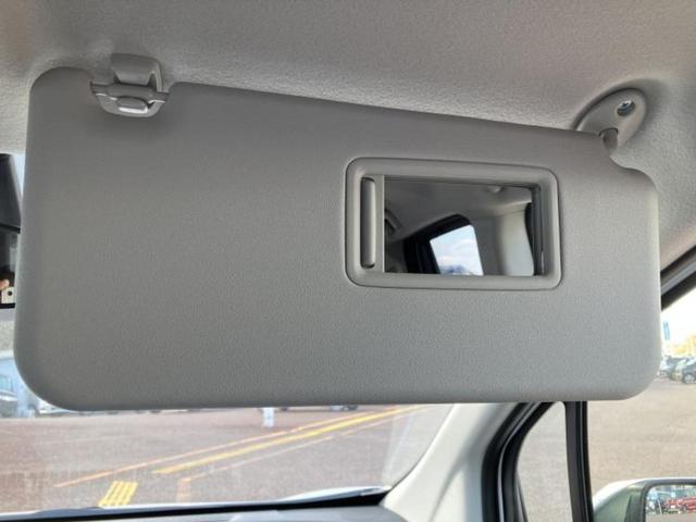 シエンタ ハイブリッドＺ　保証書／ディスプレイオーディオ＋ナビ１０．５インチ／トヨタセーフティセンス／両側電動スライドドア／パノラミックビューモニター／車線逸脱防止支援システム／登録済未使用車／ドライブレコーダー　前後（42枚目）