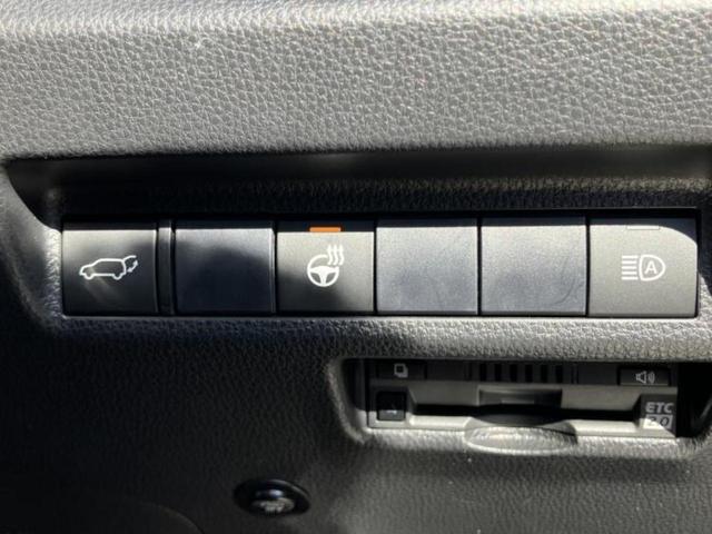 ＲＡＶ４ ４ＷＤハイブリッドＧ　新品タイヤ／保証書／純正　９インチ　ＳＤナビ／デジタルインナーミラー／衝突安全装置／シートヒーター　前席／車線逸脱防止支援システム／シート　合皮／電動バックドア／ドライブレコーダー　純正　電動シート（31枚目）