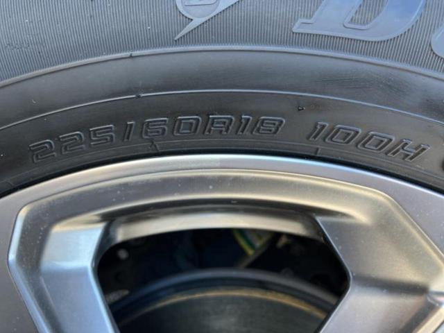 ＲＡＶ４ ４ＷＤハイブリッドＧ　新品タイヤ／保証書／純正　９インチ　ＳＤナビ／デジタルインナーミラー／衝突安全装置／シートヒーター　前席／車線逸脱防止支援システム／シート　合皮／電動バックドア／ドライブレコーダー　純正　電動シート（52枚目）