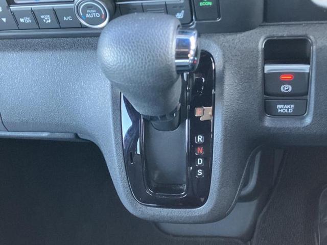 Ｎ－ＢＯＸカスタム ターボコーディネートスタイル２トーン　保証書／純正　９インチ　メモリーナビ／ホンダセンシング／両側電動スライドドア／シートヒーター　前席／車線逸脱防止支援システム／ヘッドランプ　ＬＥＤ／ＵＳＢジャック／Ｂｌｕｅｔｏｏｔｈ接続　ターボ（18枚目）