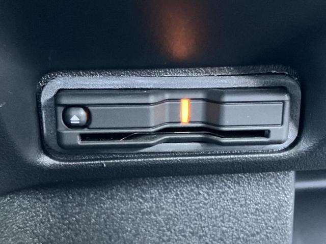 Ｎ－ＢＯＸカスタム ターボコーディネートスタイル２トーン　保証書／純正　９インチ　メモリーナビ／ホンダセンシング／両側電動スライドドア／シートヒーター　前席／車線逸脱防止支援システム／ヘッドランプ　ＬＥＤ／ＵＳＢジャック／Ｂｌｕｅｔｏｏｔｈ接続　ターボ（26枚目）