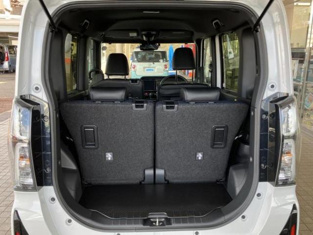 タント カスタムＸ　保証書／ディスプレイオーディオ９インチ／スマートアシスト（トヨタ・ダイハツ）／両側電動スライドドア／シートヒーター　前席／パノラマモニター／車線逸脱防止支援システム／登録済未使用車　全周囲カメラ　ＴＶ（8枚目）