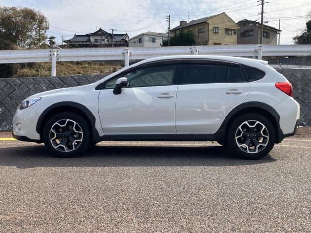 ＸＶ ４ＷＤ２．０ｉ－Ｌアイサイト　保証書／純正　ＳＤナビ／衝突安全装置／車線逸脱防止支援システム／ヘッドランプ　ＨＩＤ／Ｂｌｕｅｔｏｏｔｈ接続／ＥＴＣ／ＥＢＤ付ＡＢＳ／横滑り防止装置／アイドリングストップ／バックモニター　バックカメラ（2枚目）