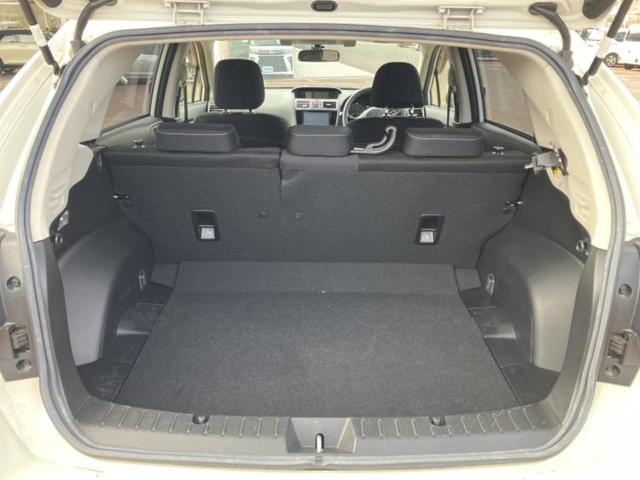 ＸＶ ４ＷＤ２．０ｉ－Ｌアイサイト　保証書／純正　ＳＤナビ／衝突安全装置／車線逸脱防止支援システム／ヘッドランプ　ＨＩＤ／Ｂｌｕｅｔｏｏｔｈ接続／ＥＴＣ／ＥＢＤ付ＡＢＳ／横滑り防止装置／アイドリングストップ／バックモニター　バックカメラ（8枚目）