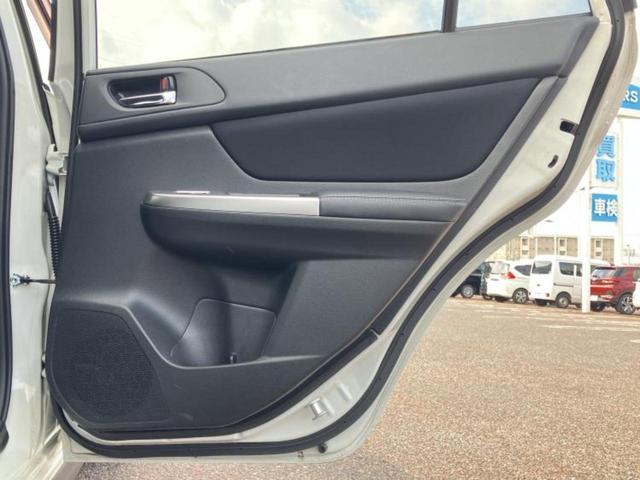 ＸＶ ４ＷＤ２．０ｉ－Ｌアイサイト　保証書／純正　ＳＤナビ／衝突安全装置／車線逸脱防止支援システム／ヘッドランプ　ＨＩＤ／Ｂｌｕｅｔｏｏｔｈ接続／ＥＴＣ／ＥＢＤ付ＡＢＳ／横滑り防止装置／アイドリングストップ／バックモニター　バックカメラ（21枚目）