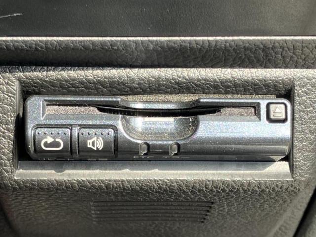 ＸＶ ４ＷＤ２．０ｉ－Ｌアイサイト　保証書／純正　ＳＤナビ／衝突安全装置／車線逸脱防止支援システム／ヘッドランプ　ＨＩＤ／Ｂｌｕｅｔｏｏｔｈ接続／ＥＴＣ／ＥＢＤ付ＡＢＳ／横滑り防止装置／アイドリングストップ／バックモニター　バックカメラ（26枚目）