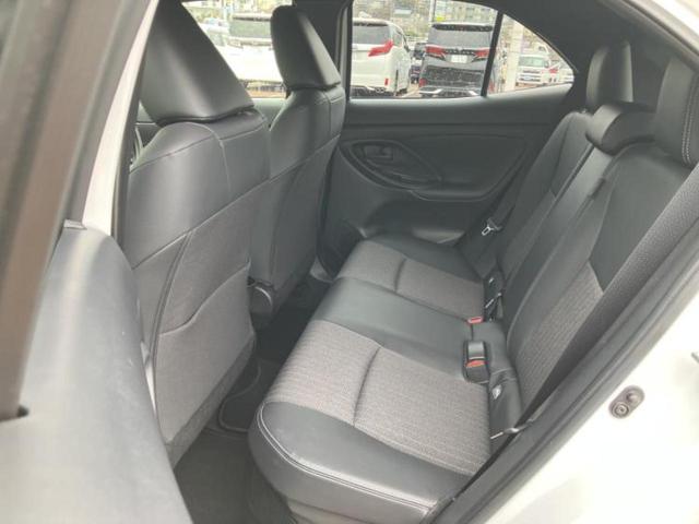 ヤリスクロス ハイブリッドＺ　保証書／ディスプレイオーディオ／トヨタセーフティセンス／シートヒーター／車線逸脱防止支援システム／シート　ハーフレザー／ドライブレコーダー　純正／ヘッドランプ　ＬＥＤ／Ｂｌｕｅｔｏｏｔｈ接続　禁煙車（7枚目）