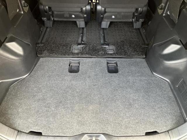 ヴォクシー ４ＷＤ　ＺＳキラメキ２　保証書／純正　１０インチ　ＳＤナビ／フリップダウンモニター　純正　１２．１インチ／衝突安全装置／両側電動スライドドア／車線逸脱防止支援システム／ヘッドランプ　ＨＩＤ／ＥＴＣ２．０　衝突被害軽減システム（26枚目）