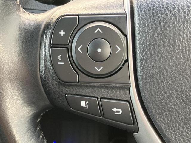 ヴォクシー ４ＷＤ　ＺＳキラメキ２　保証書／純正　１０インチ　ＳＤナビ／フリップダウンモニター　純正　１２．１インチ／衝突安全装置／両側電動スライドドア／車線逸脱防止支援システム／ヘッドランプ　ＨＩＤ／ＥＴＣ２．０　衝突被害軽減システム（33枚目）