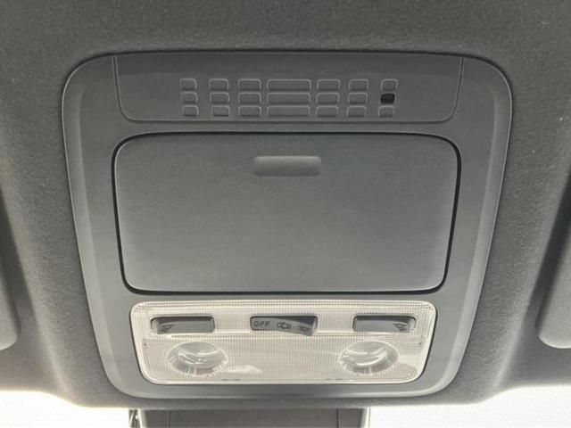 ヴォクシー ４ＷＤ　ＺＳキラメキ２　保証書／純正　１０インチ　ＳＤナビ／フリップダウンモニター　純正　１２．１インチ／衝突安全装置／両側電動スライドドア／車線逸脱防止支援システム／ヘッドランプ　ＨＩＤ／ＥＴＣ２．０　衝突被害軽減システム（45枚目）