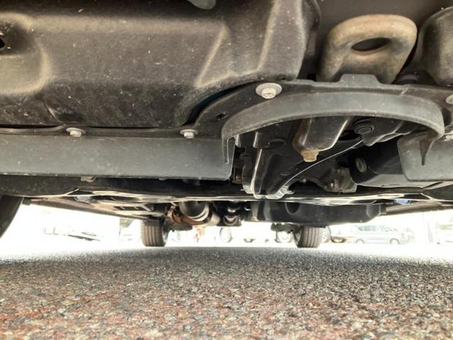 ヴォクシー ４ＷＤ　ＺＳキラメキ２　保証書／純正　１０インチ　ＳＤナビ／フリップダウンモニター　純正　１２．１インチ／衝突安全装置／両側電動スライドドア／車線逸脱防止支援システム／ヘッドランプ　ＨＩＤ／ＥＴＣ２．０　衝突被害軽減システム（50枚目）