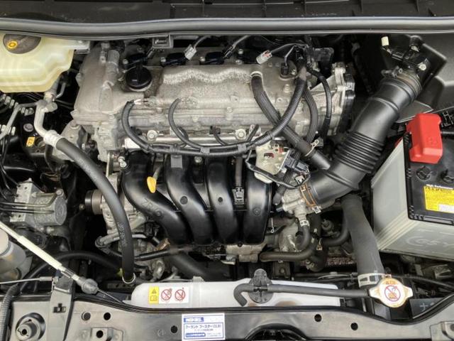 ヴォクシー ４ＷＤ　ＺＳキラメキ２　保証書／純正　１０インチ　ＳＤナビ／フリップダウンモニター　純正　１２．１インチ／衝突安全装置／両側電動スライドドア／車線逸脱防止支援システム／ヘッドランプ　ＨＩＤ／ＥＴＣ２．０　衝突被害軽減システム（52枚目）