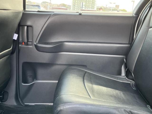 ヴォクシー Ｓ－Ｇ　新品タイヤ／保証書／純正　１０インチ　メモリーナビ／フリップダウンモニター　純正　１４インチ／トヨタセーフティセンス／両側電動スライドドア／車線逸脱防止支援システム／オートステップ　バックカメラ（23枚目）