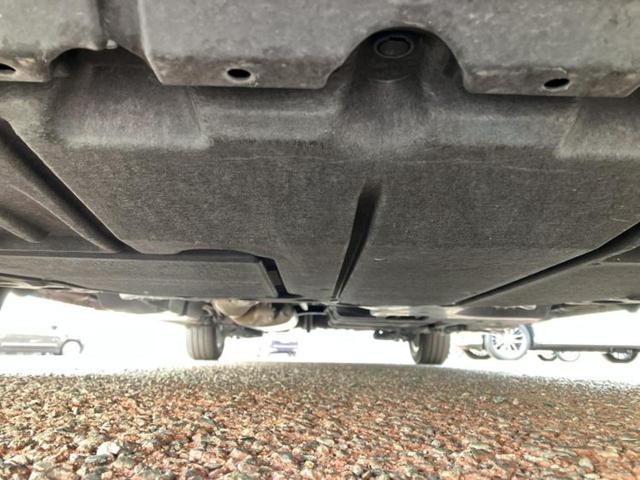 ヴォクシー Ｓ－Ｇ　新品タイヤ／保証書／純正　１０インチ　メモリーナビ／フリップダウンモニター　純正　１４インチ／トヨタセーフティセンス／両側電動スライドドア／車線逸脱防止支援システム／オートステップ　バックカメラ（50枚目）