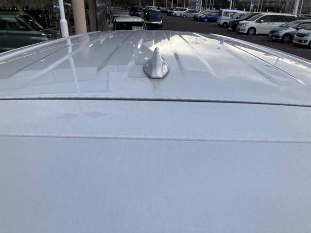 ヴォクシー Ｓ－Ｇ　新品タイヤ／保証書／純正　１０インチ　メモリーナビ／フリップダウンモニター　純正　１４インチ／トヨタセーフティセンス／両側電動スライドドア／車線逸脱防止支援システム／オートステップ　バックカメラ（51枚目）