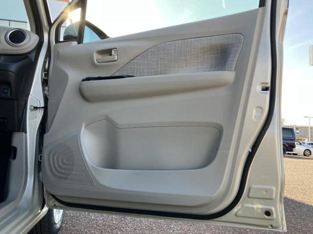 デイズ X 保証書/純正 9インチ メモリーナビ/エマージェンシーブレーキ/アラウンドビューモニター/車線逸脱防止支援システム/ヘッドランプ LED/USBジャック/Bluetooth接続/EBD付ABS(20枚目)