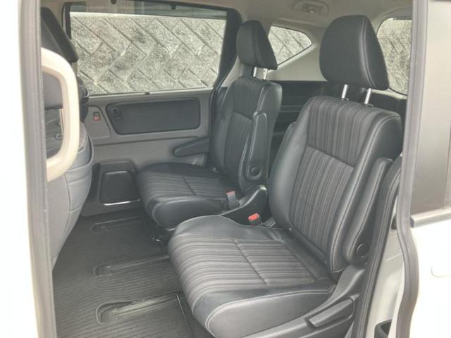 フリード Ｇホンダセンシング　新品タイヤ／保証書／純正　ＳＤナビ／ホンダセンシング／両側電動スライドドア／車線逸脱防止支援システム／シート　ハーフレザー／ヘッドランプ　ＬＥＤ／ＥＴＣ／ＥＢＤ付ＡＢＳ／横滑り防止装置　バックカメラ（8枚目）