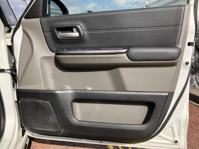 フリード Ｇホンダセンシング　新品タイヤ／保証書／純正　ＳＤナビ／ホンダセンシング／両側電動スライドドア／車線逸脱防止支援システム／シート　ハーフレザー／ヘッドランプ　ＬＥＤ／ＥＴＣ／ＥＢＤ付ＡＢＳ／横滑り防止装置　バックカメラ（22枚目）