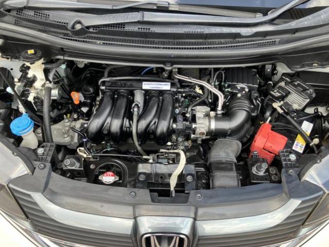 フリード Ｇホンダセンシング　新品タイヤ／保証書／純正　ＳＤナビ／ホンダセンシング／両側電動スライドドア／車線逸脱防止支援システム／シート　ハーフレザー／ヘッドランプ　ＬＥＤ／ＥＴＣ／ＥＢＤ付ＡＢＳ／横滑り防止装置　バックカメラ（52枚目）