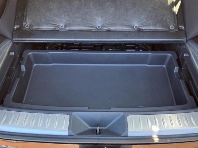 ハリアーハイブリッド Zレザーパッケージ JBL/保証書/純正 SDナビ/デジタルインナーミラー/衝突安全装置/エアーシート 前席/パノラミックビューモニター/車線逸脱防止支援システム/シート 合皮/電動バックドア/ドライブレコーダー 純正(24枚目)