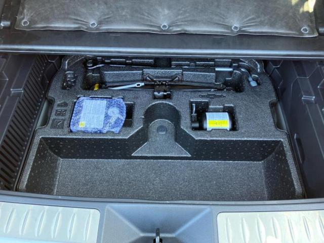 ハリアーハイブリッド Zレザーパッケージ JBL/保証書/純正 SDナビ/デジタルインナーミラー/衝突安全装置/エアーシート 前席/パノラミックビューモニター/車線逸脱防止支援システム/シート 合皮/電動バックドア/ドライブレコーダー 純正(25枚目)